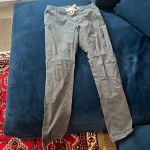 Vuori ripstop mens pants size large